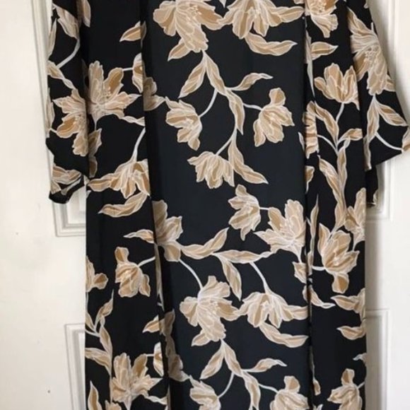 Maison Du Soir luxury LA Floral robe kimono - Picture 3 of 5